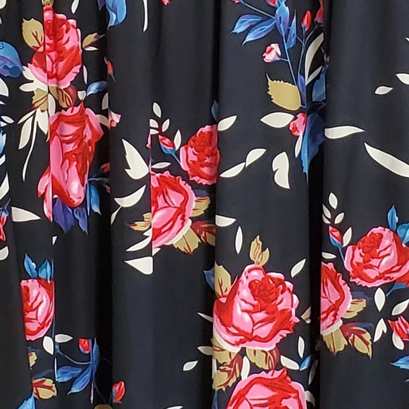 NWT Floral Maxi Dress by Molerani - Picture 4 of 5